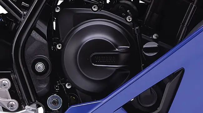 yamaha-r2-front-look-led-headlight.jpg